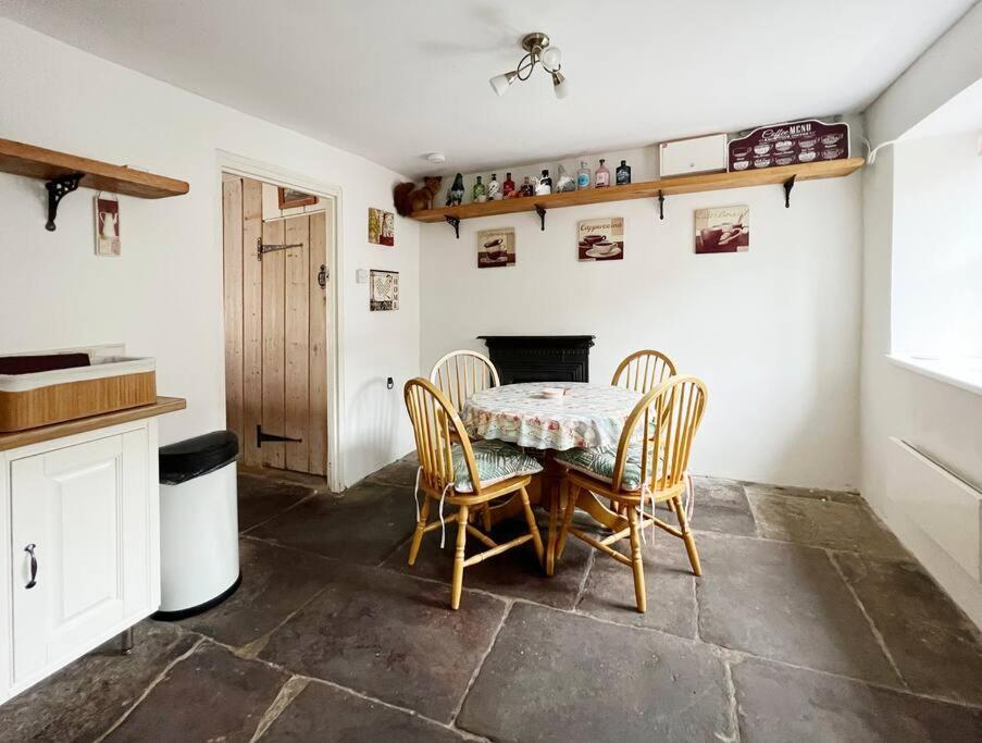 Parkend Foresters Inn Cottage מראה חיצוני תמונה